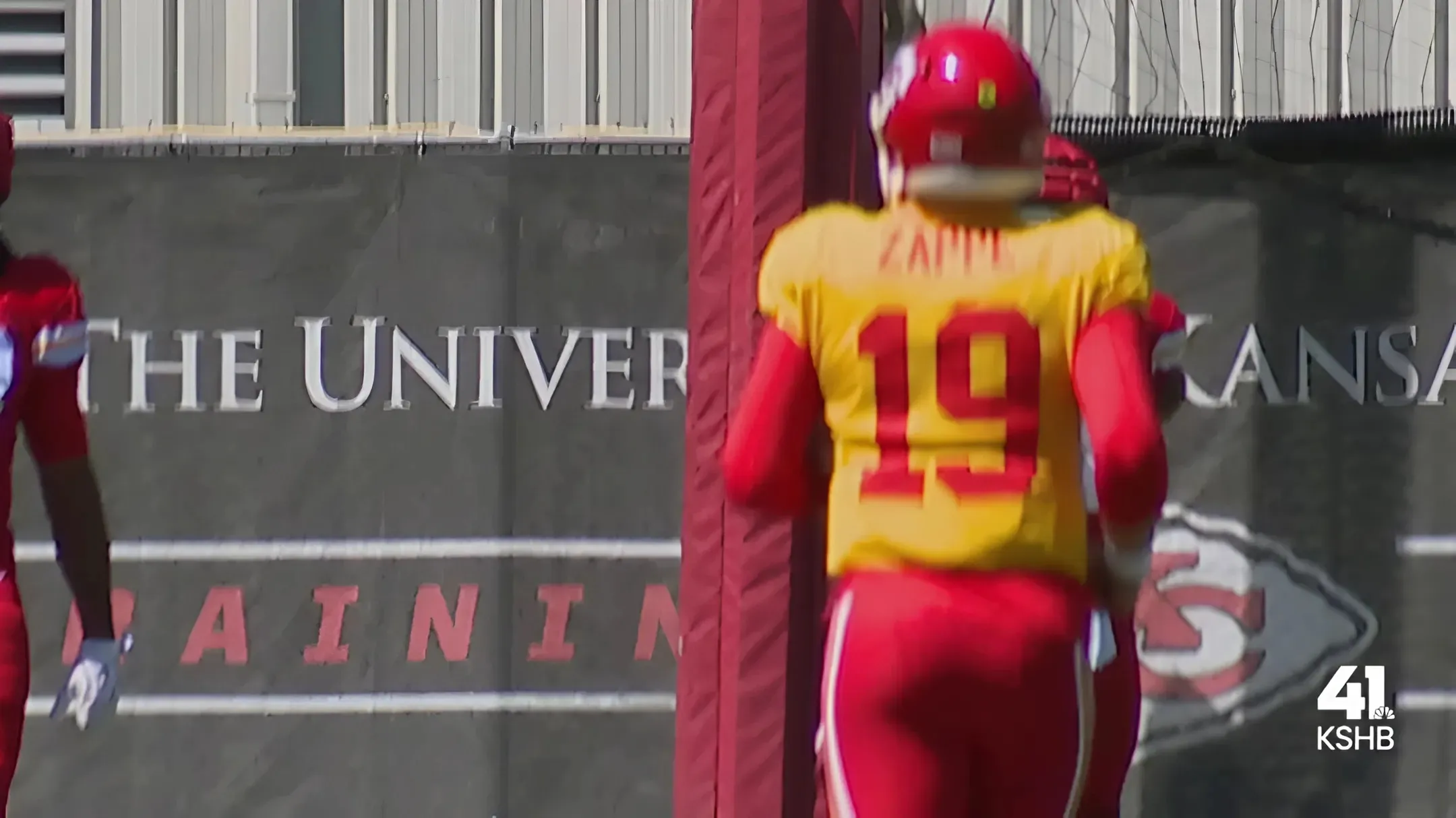 Chiefs QB Called Out for Forcing Turnover-Worthy Passes at OTAs