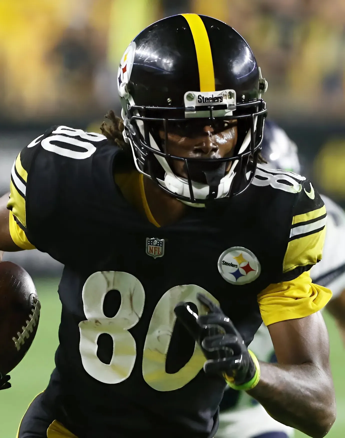 Steelers Eye Reunion with UFL Standouts as WR Search Heats Up