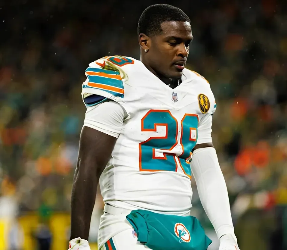 Dolphins draft pick is barely hanging on (and no one is talking about it)