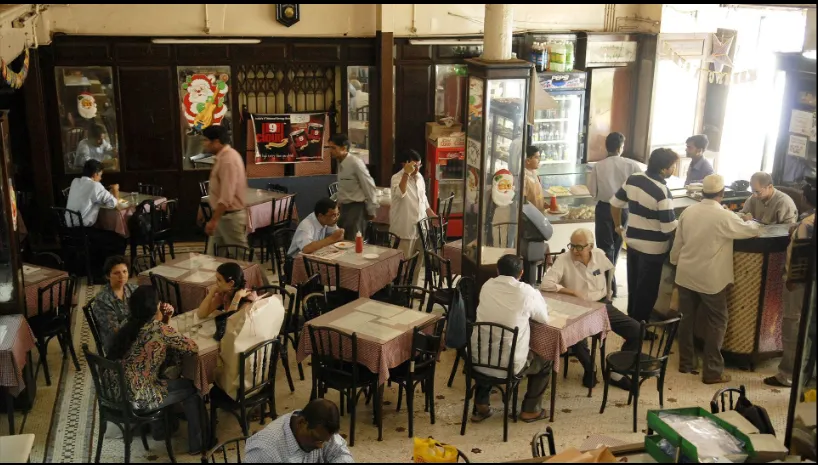 सुनिल दत्त: मुंबई की सड़कों पर बीती भूख-प्यास और इरानी कैफ़े की बची-खुची चादरें