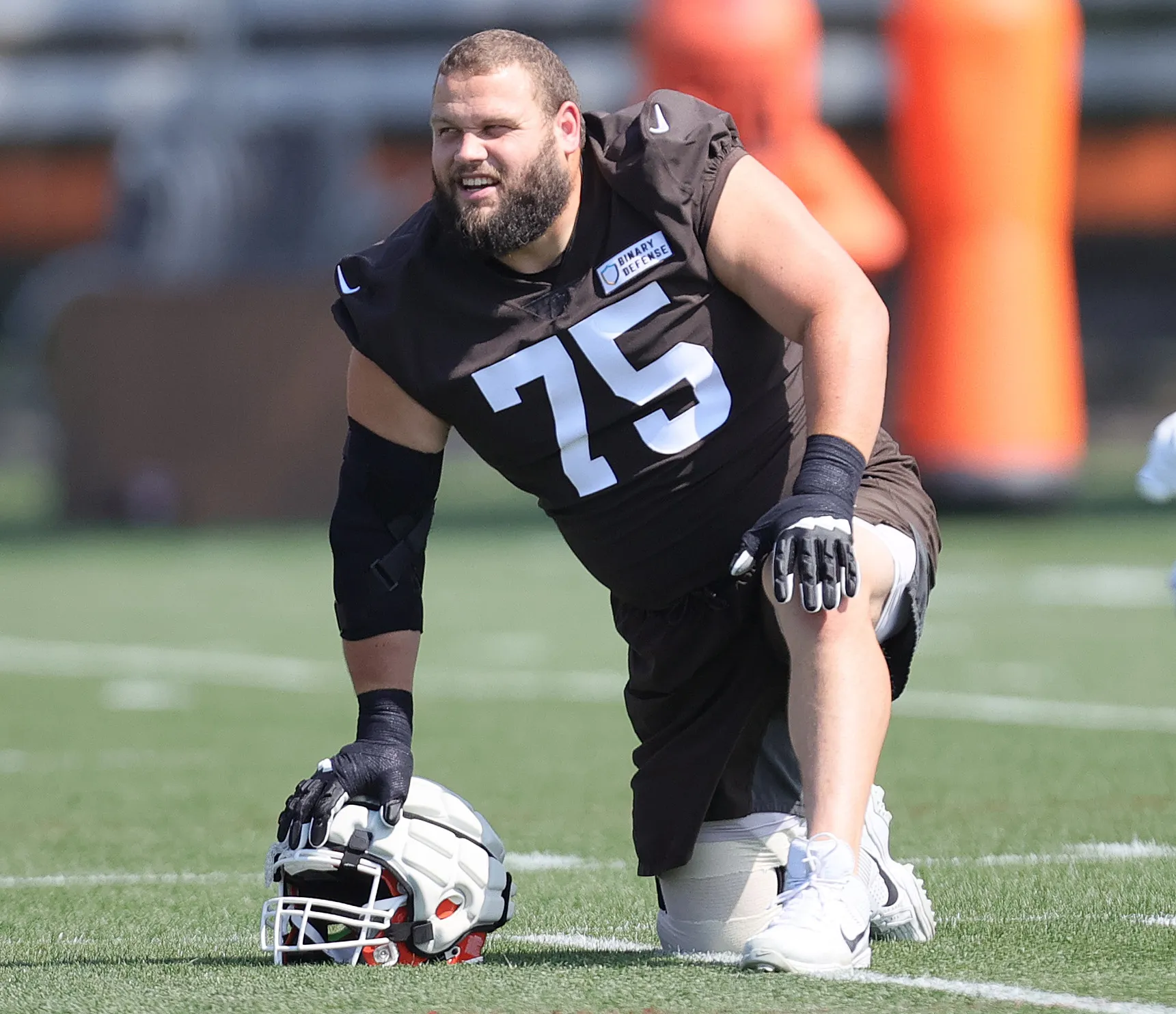 Browns Star Joel Bitonio Reveals Surprising Factor in His Return