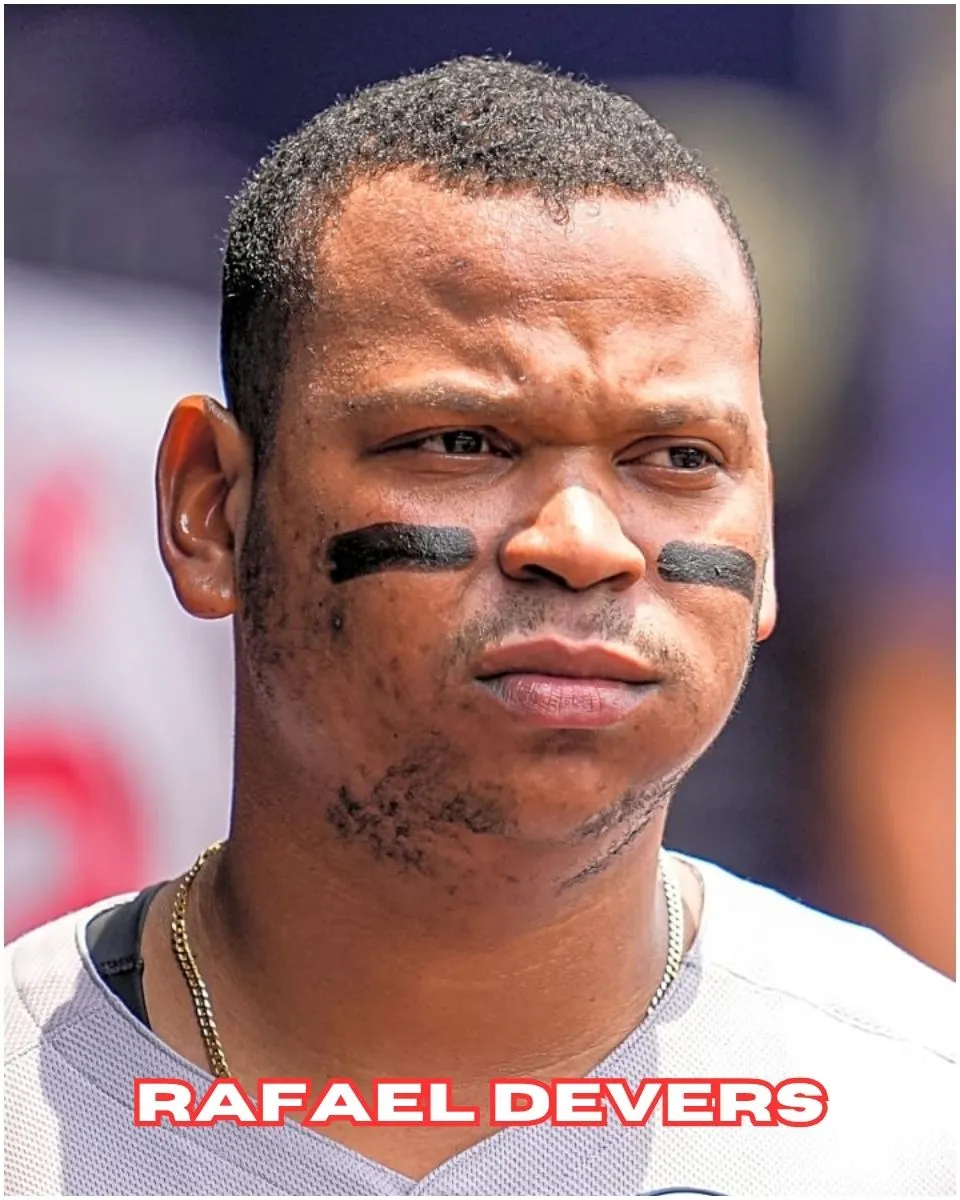 Rafael Devers takes ground balls at shortstop for Red Sox