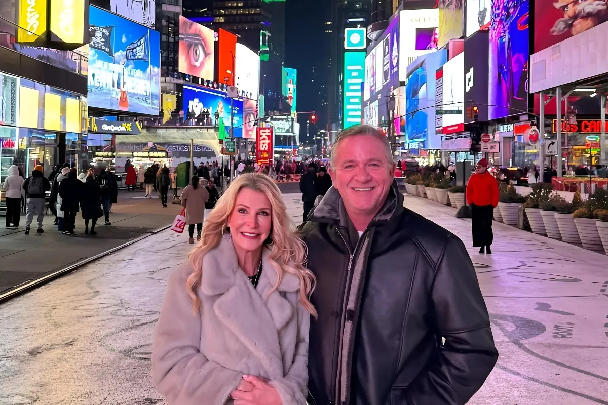 Joan Vassos & Chock Chapple Share NYC Apartment Search Update and Tease Big Announcement tram