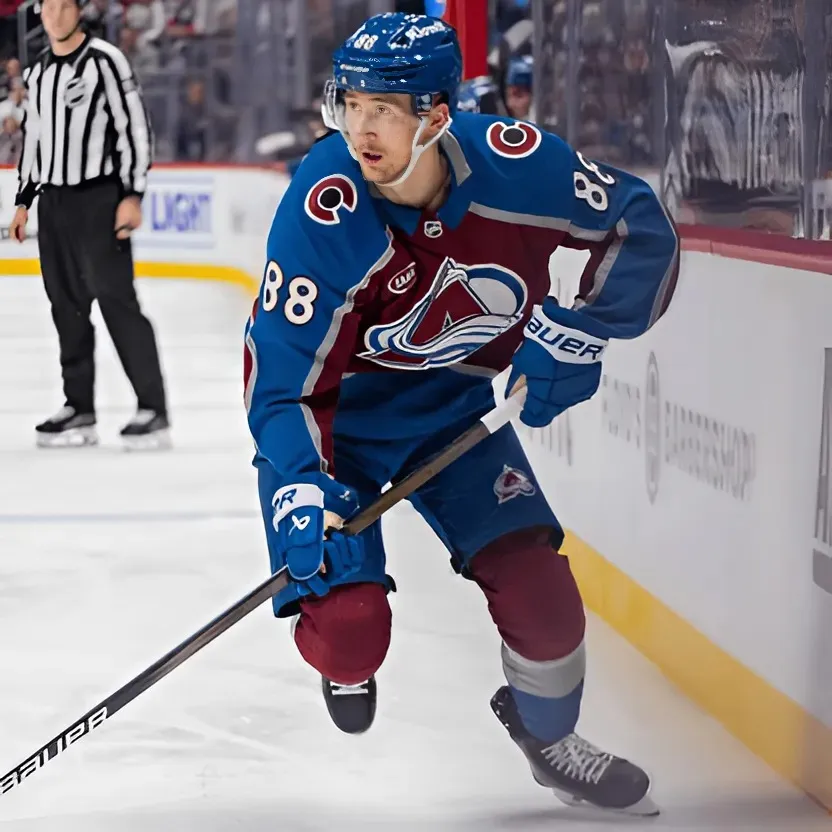 Avalanche Star Martin Necas May Demand Trade After Latest Report