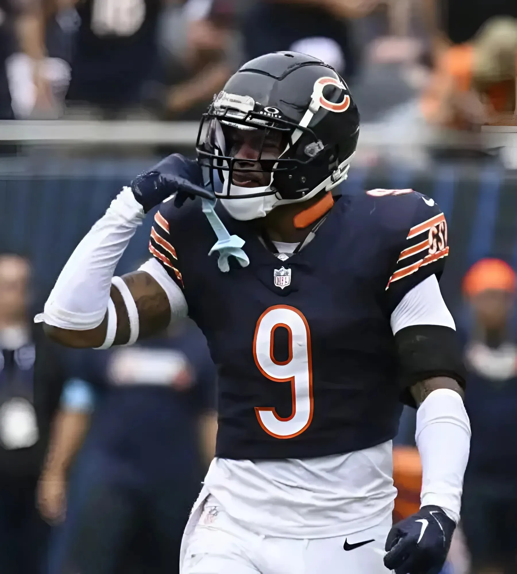 Tempers flared at Chicago Bears practice on Tuesday between 5 players