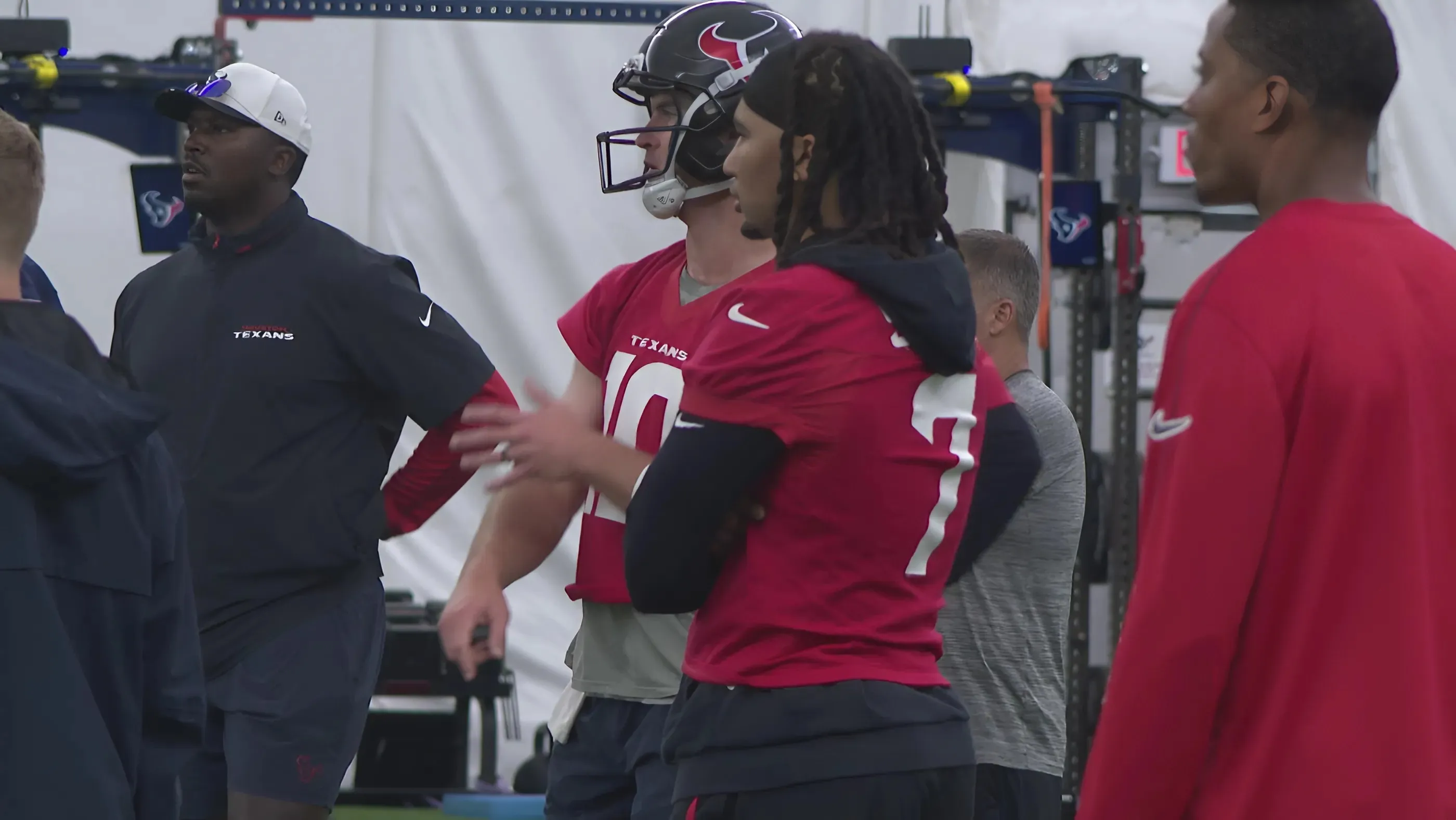 Texans’ DeMeco Ryans fires back at C.J. Stroud injury concerns