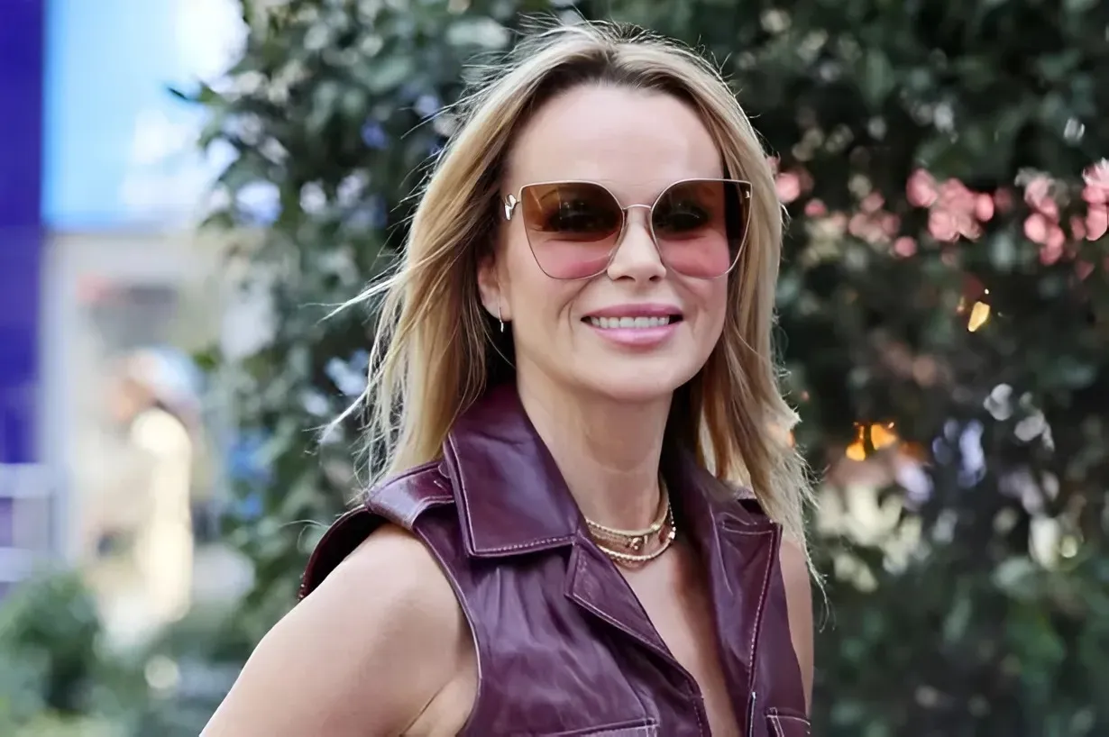 Amanda Holden gives update as her family sells historic Cornwall home