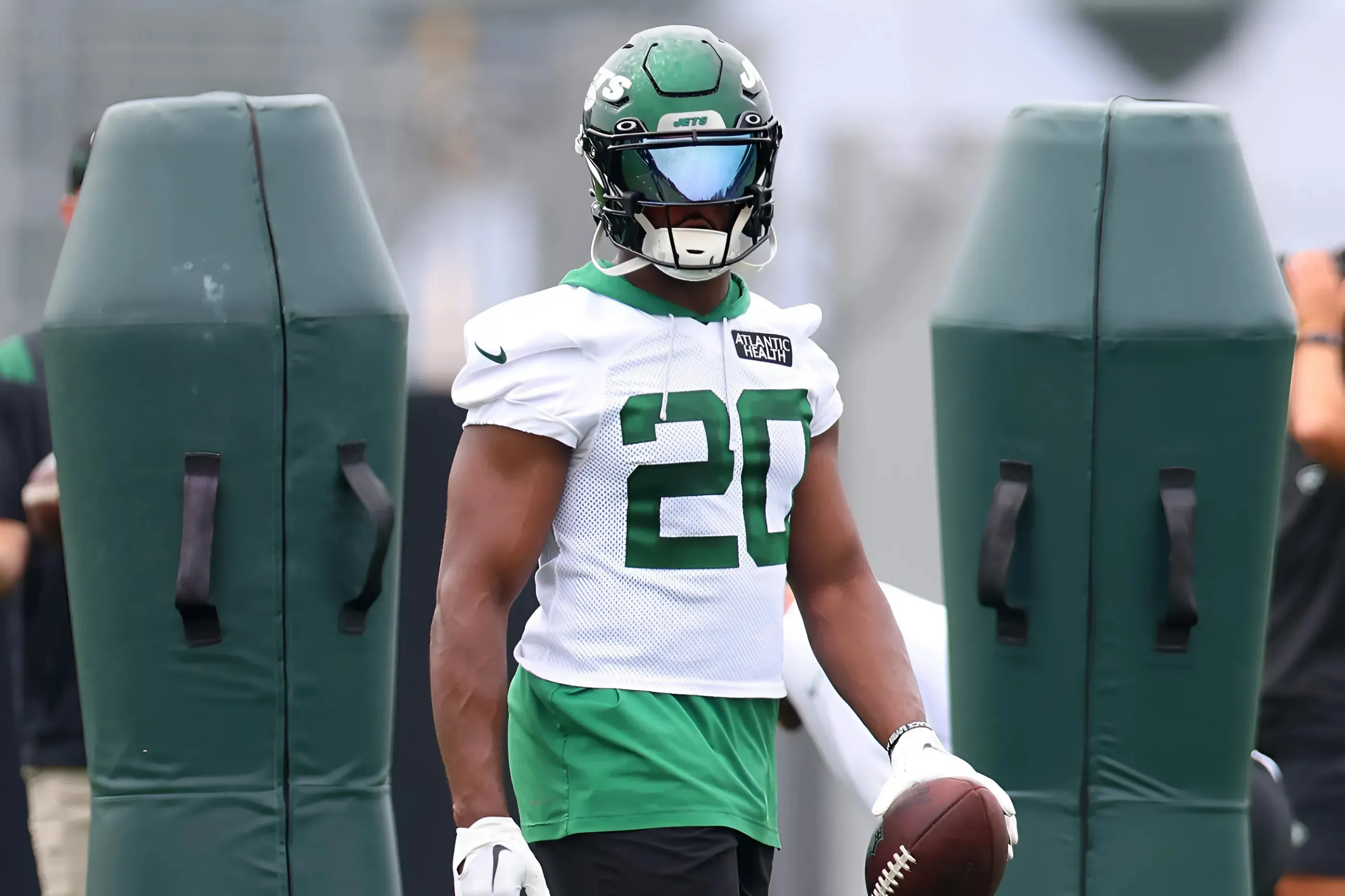 Jets' 'Up And Comers' Running Back Room Poised For Breakout Year?
