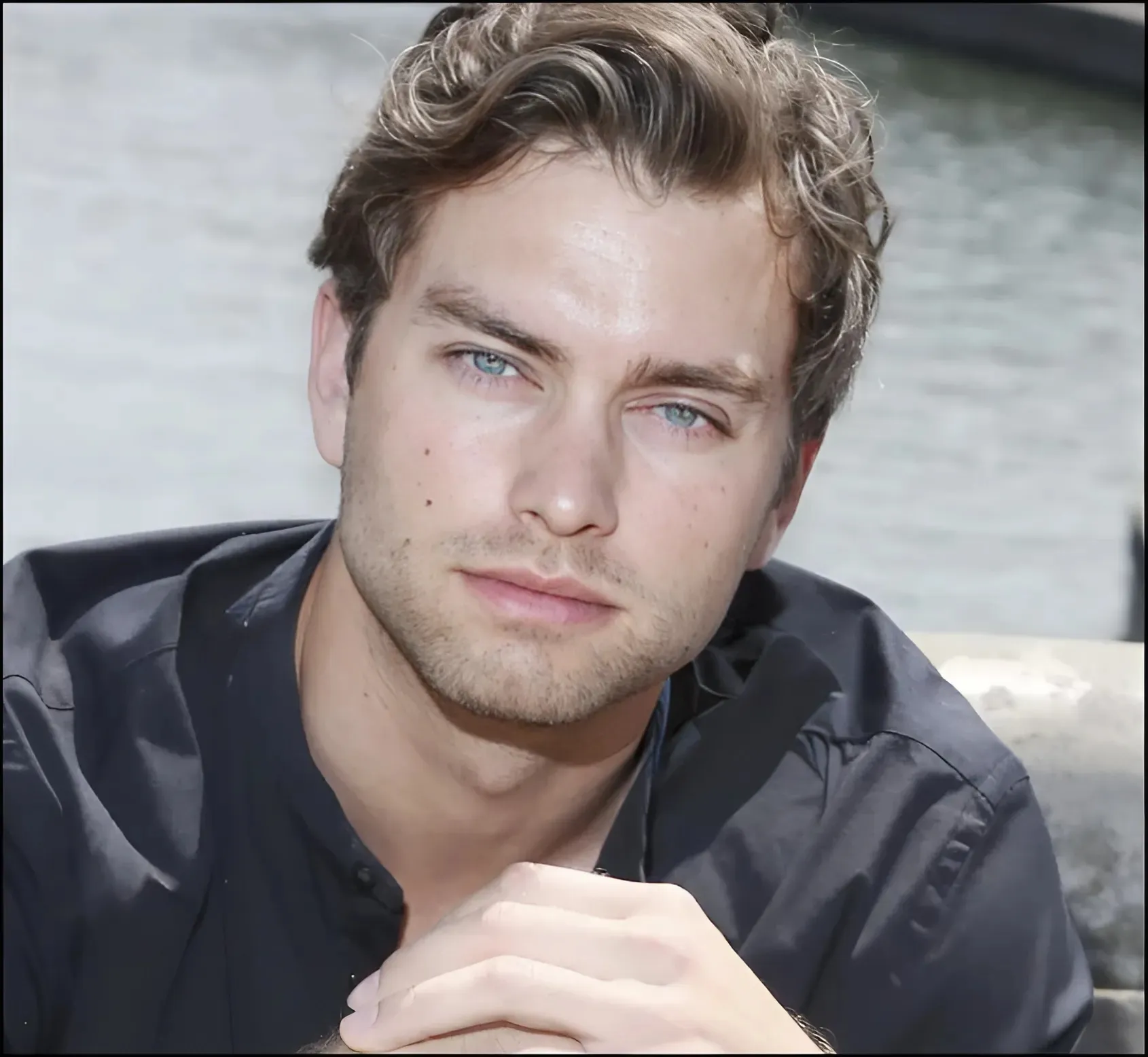 B&B's OG Thomas Returns in Netflix Rom-Com — But There’s a Hilarious Paris Mix-Up! 🇫🇷 B&B's OG Thomas Returns in Netflix Rom-Com — But There’s a Hilarious Paris Mix-Up! 🇫🇷