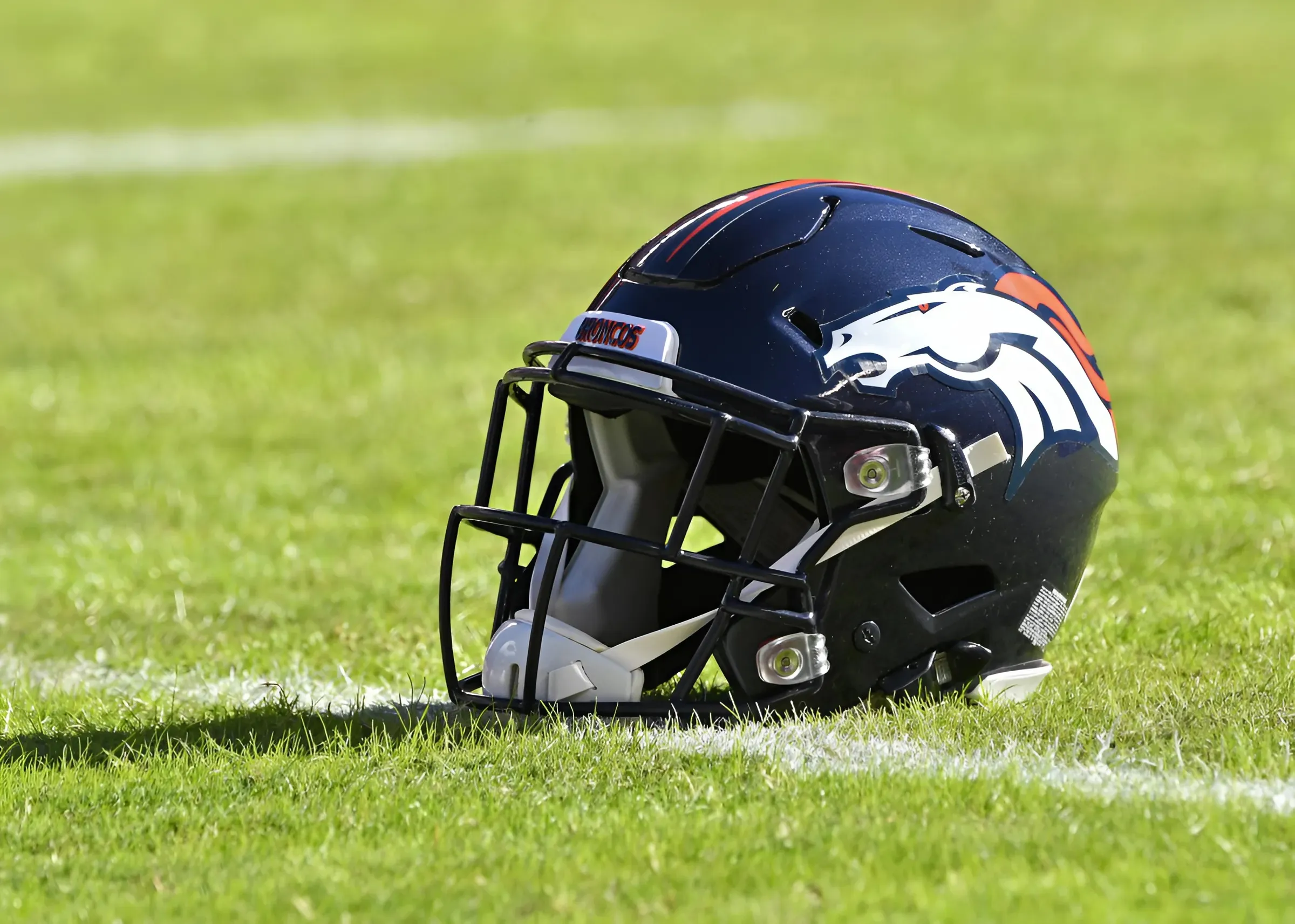 Former Denver Bronco Named a College Football Hall of Fame Finalist