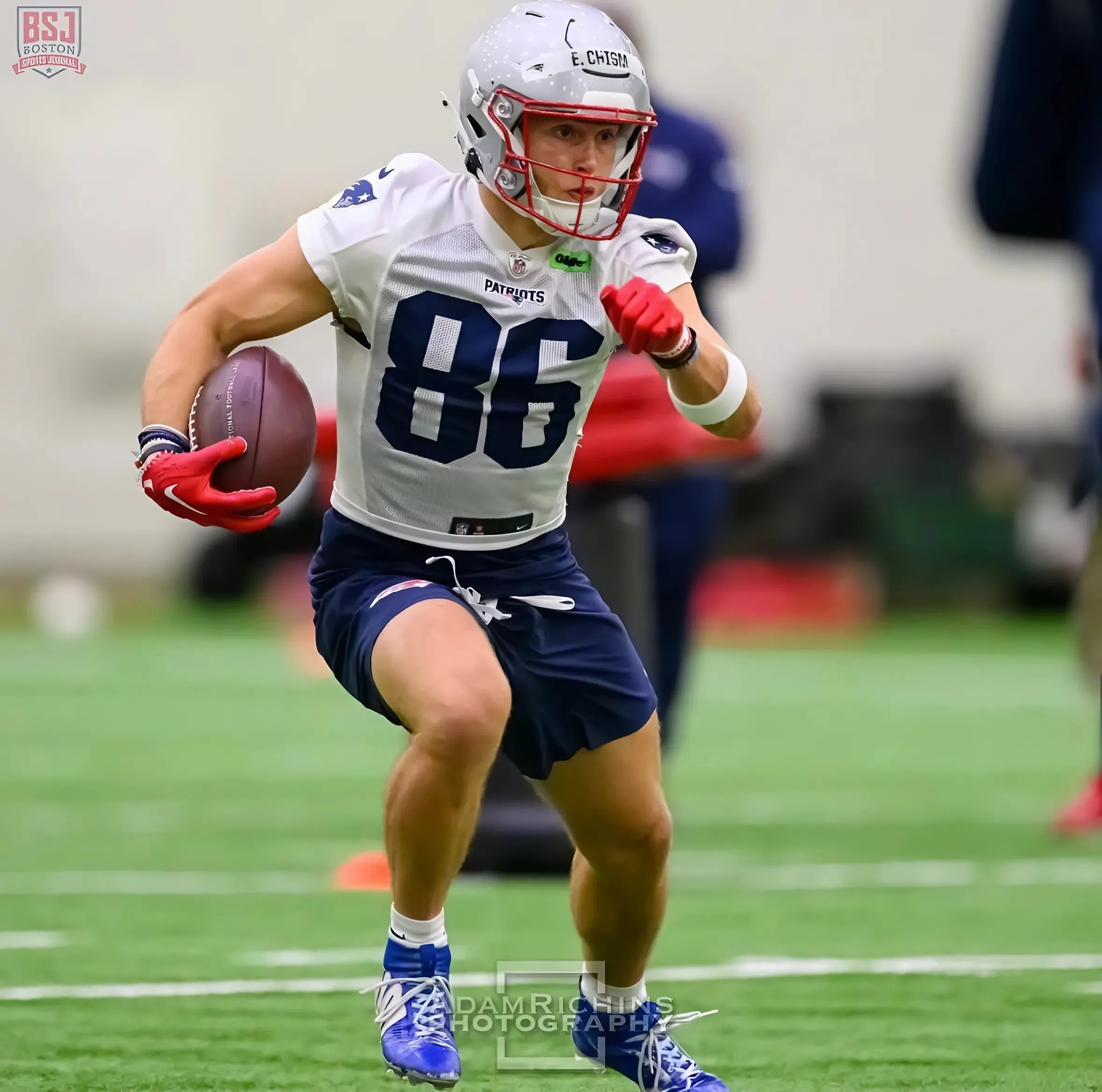 Patriots’ Undrafted WR Efton Chism III Is Turning Heads—Could He Shock the 53-Man Roster?