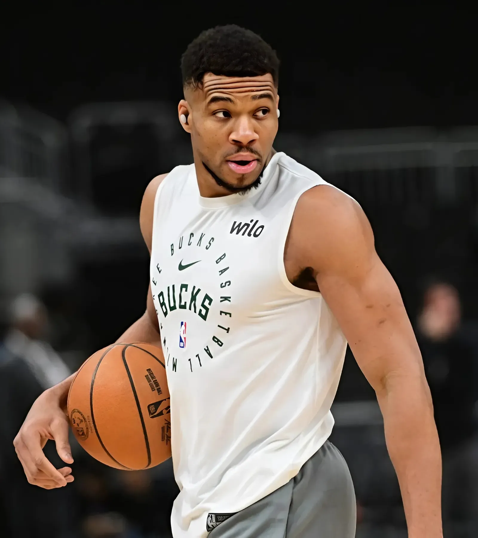What the Warriors Would Have to Sacrifice for Giannis