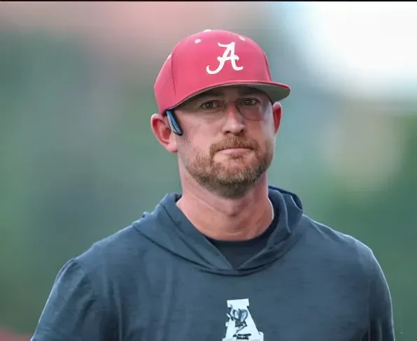 Alabama baseball extends head coach Rob Vaughn after 2 seasons
