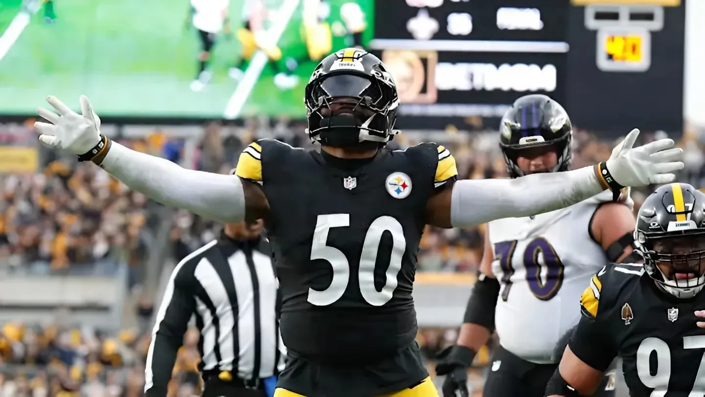 Did the Raiders Just Stake Their Super Bowl Destiny on One Free-Agent Gamble?
