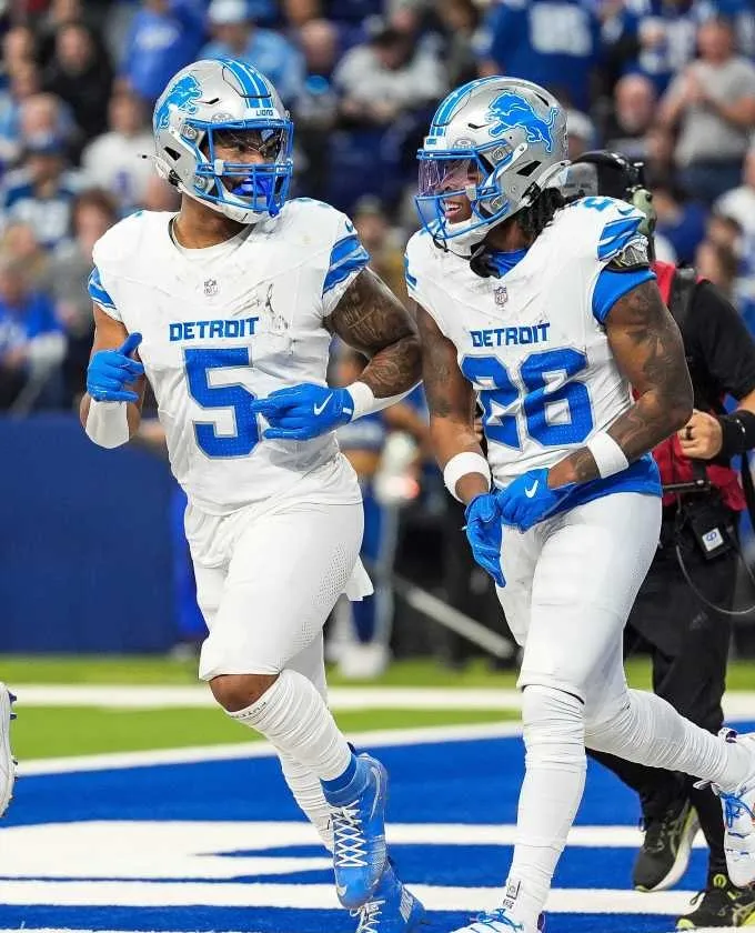 Detroit Lions running backs Jahmyr Gibbs and David Montgomery start in Faygo commercial