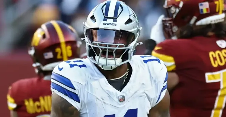 Micah Parsons Puts Cowboys Owner Jerry Jones on Notice