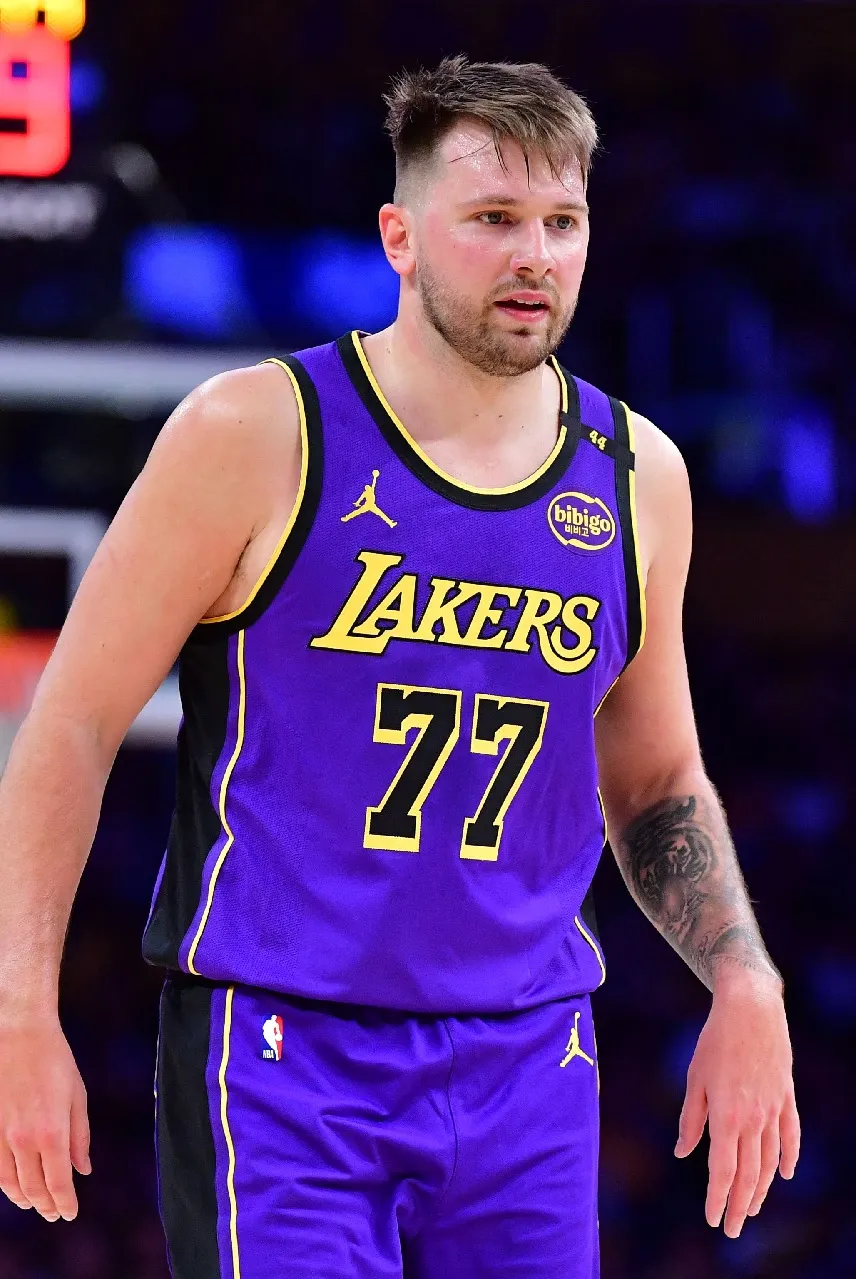 Lakers Predicted to Cut Ties With Luka Doncic for Mavericks Reason