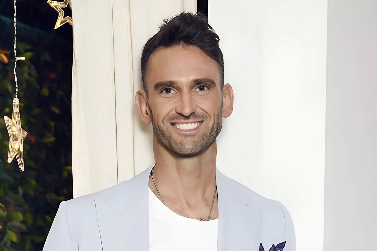 Carl Radke Opens Up About His Teeth After Criticism & Reveals Changes: “F--king Embarrassing” tram