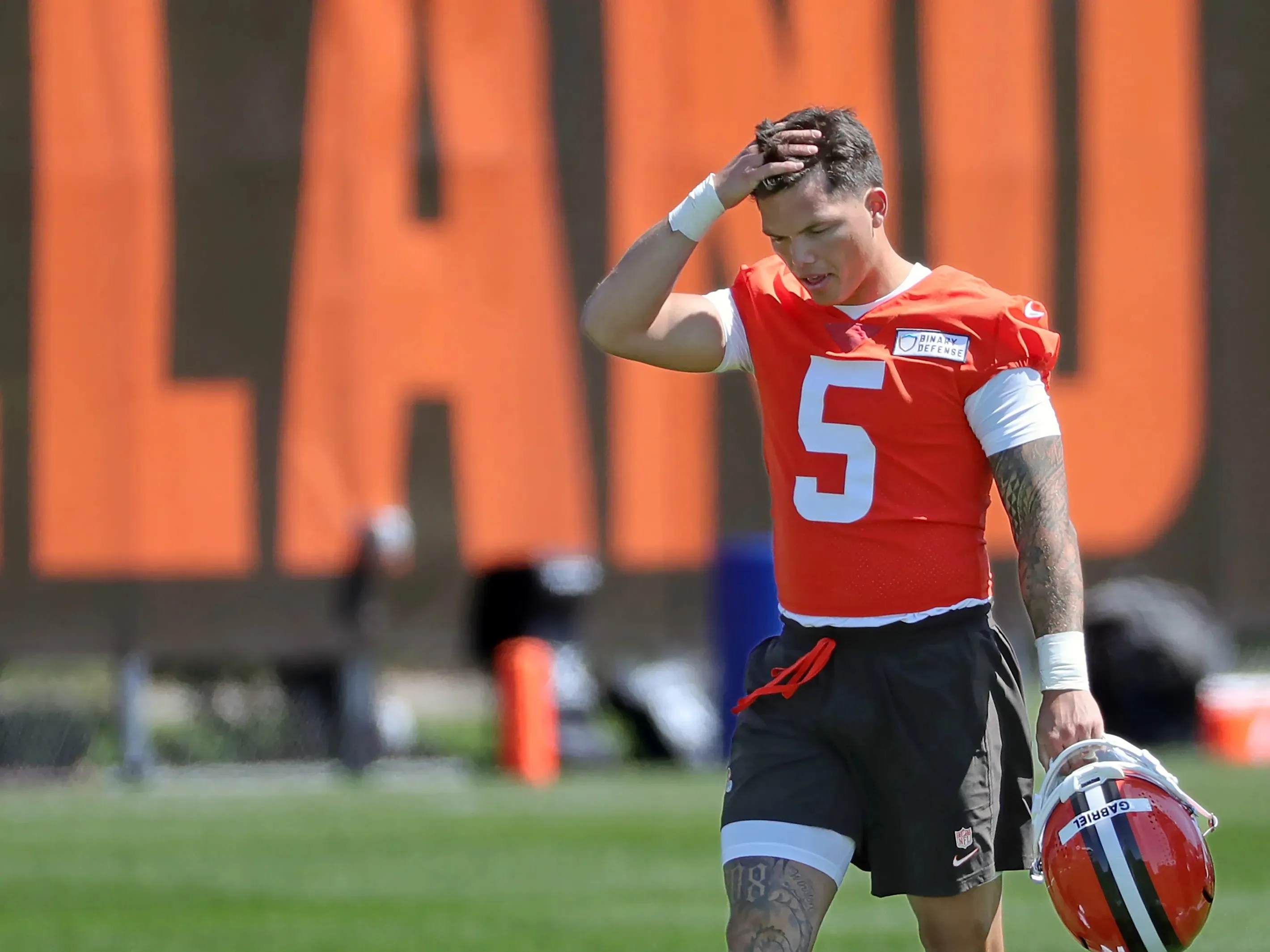 Browns confirm Dillon Gabriel news amid QB competition