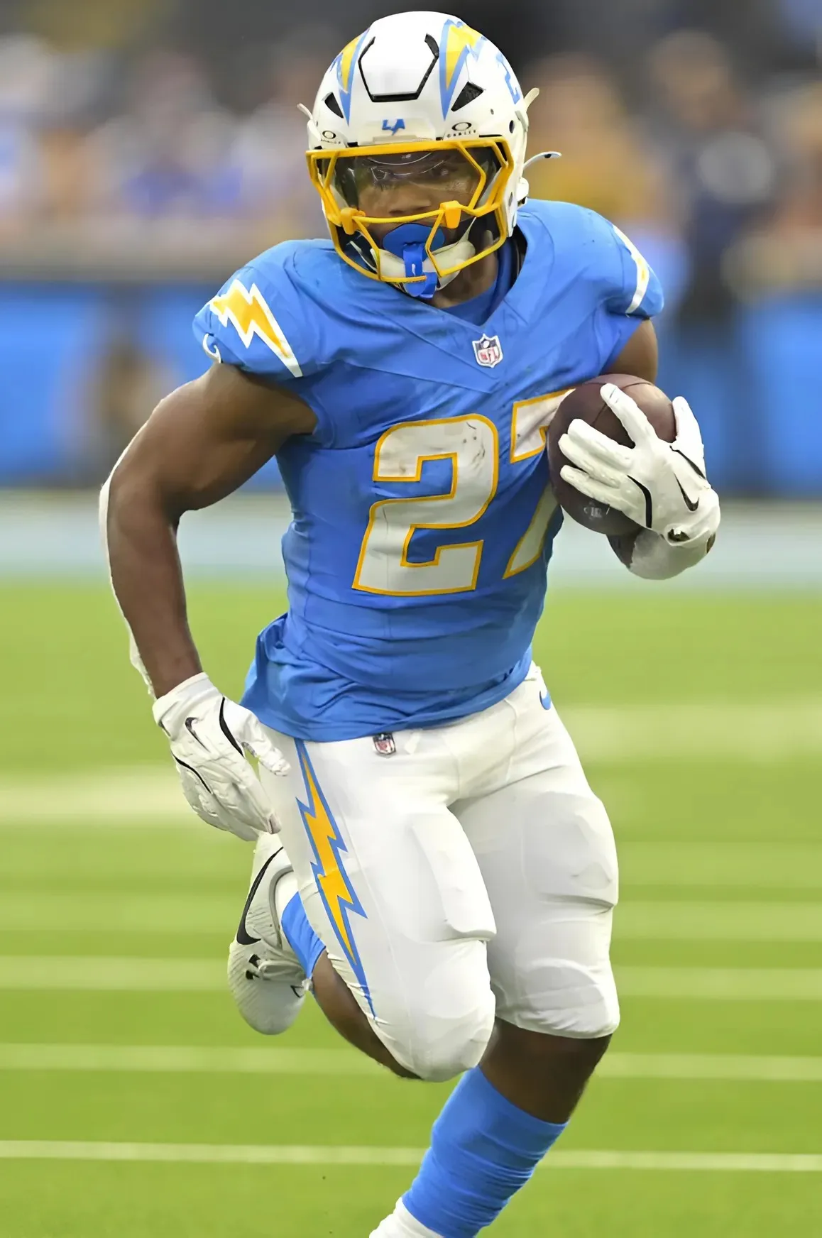Broncos Host JK Dobbins for Dinner Visit as RB Room Questions Linger in Denver