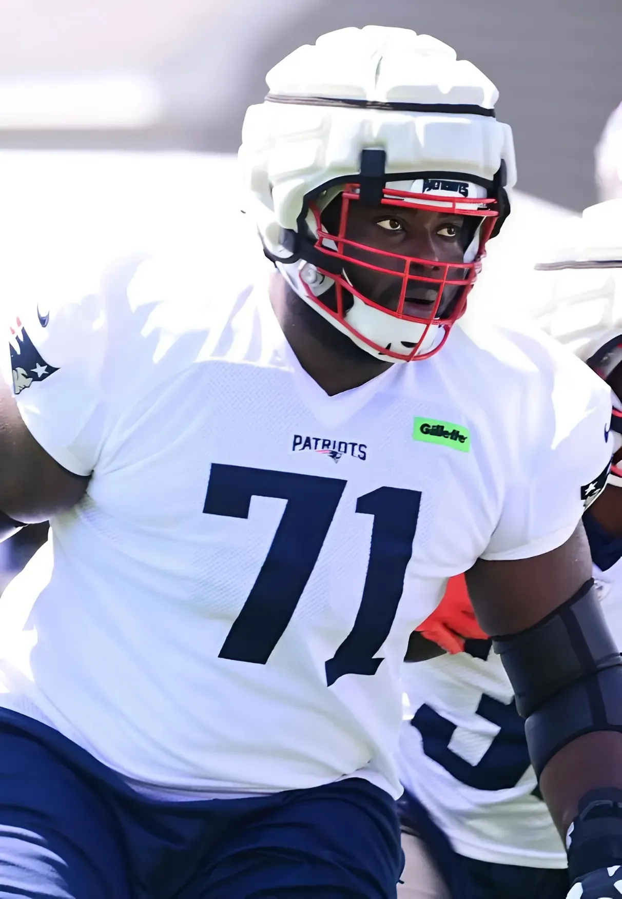 Patriots’ Revamped O-Line Drawing Early Praise from Mike Onwenu: “A Room Full of Potential”