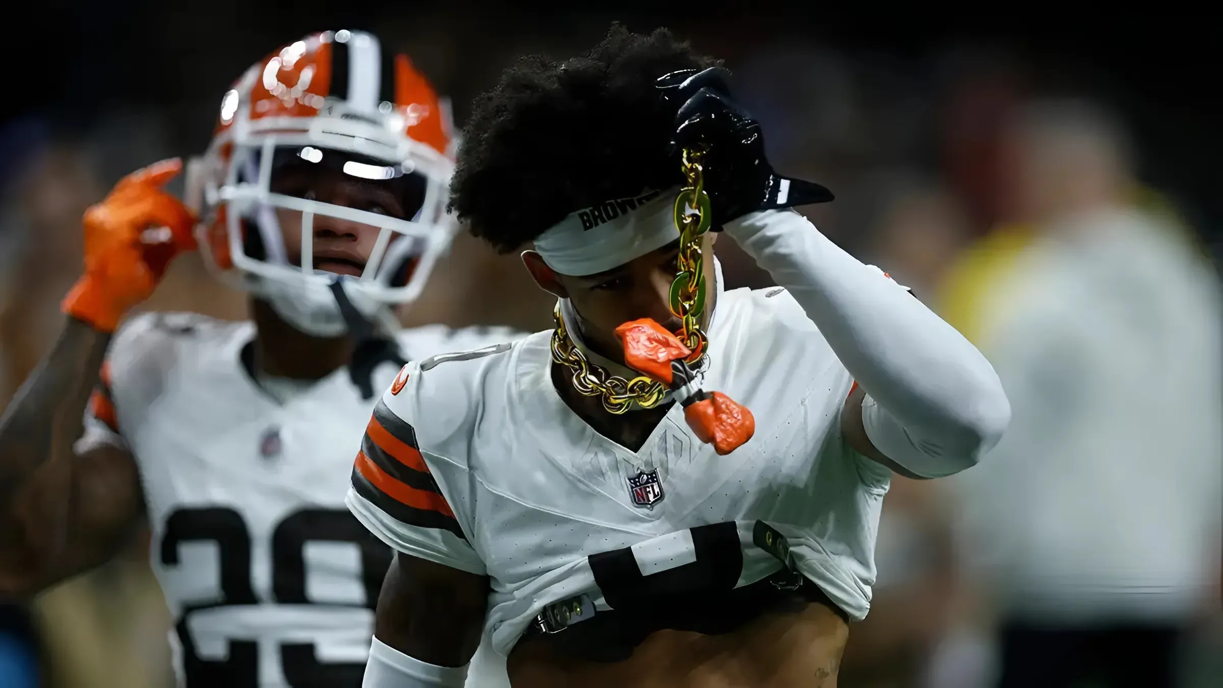 Raiders Told to Trade for Former Browns 1st-Round Pick