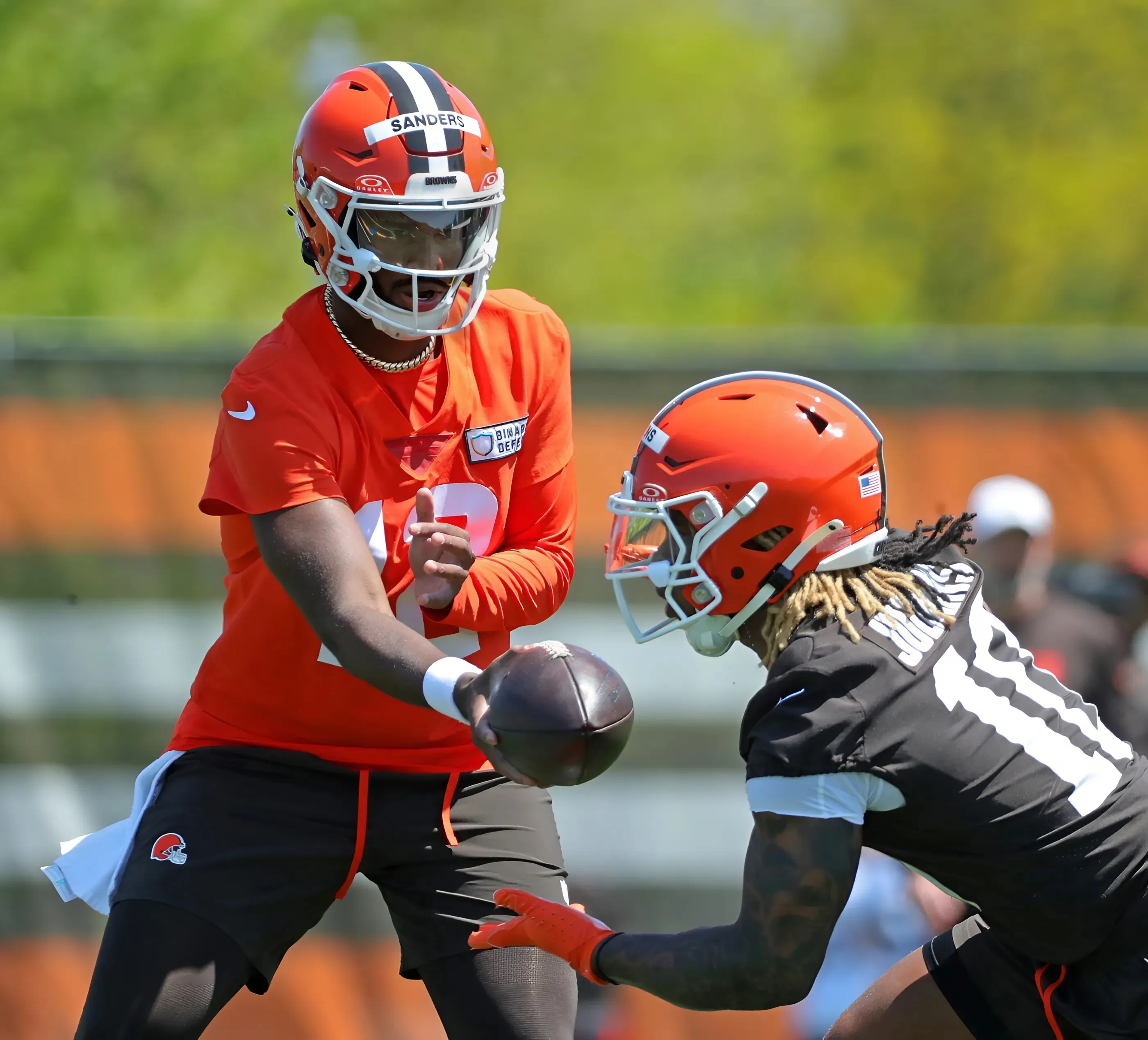 Trending Video of Browns QB Shedeur Sanders Turns Heads Amid QB Battle