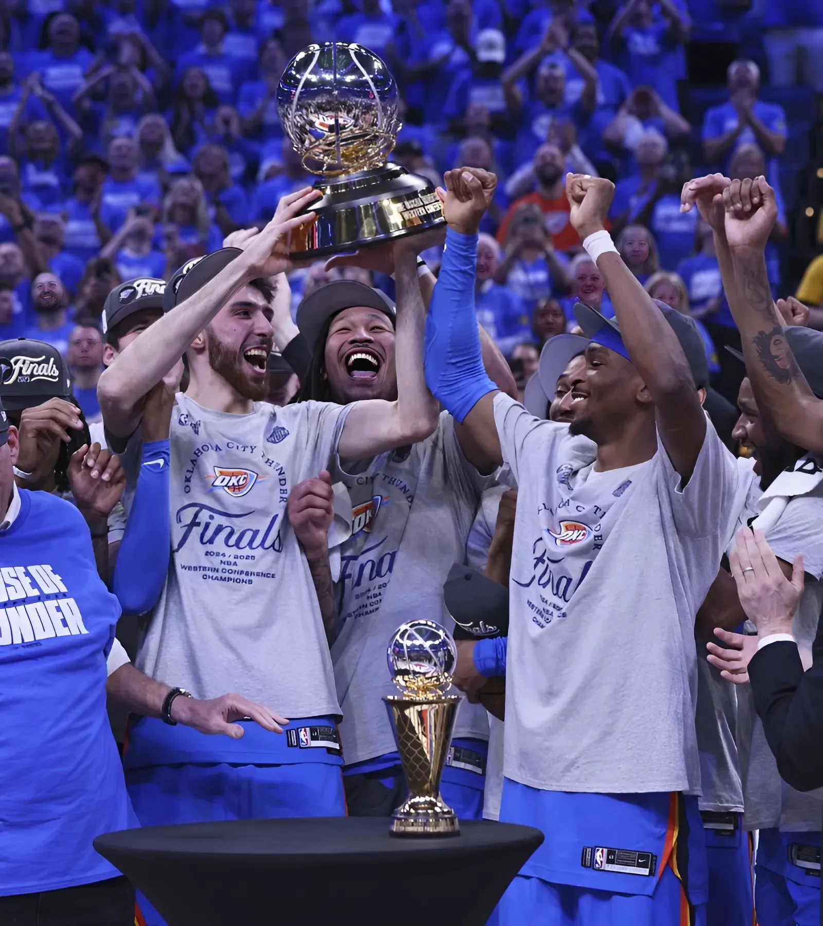 Why Finals-bound Thunder remind Livingston of 2014-15 Warriors Why Finals-bound Thunder remind Livingston of 2014-15 Warriors