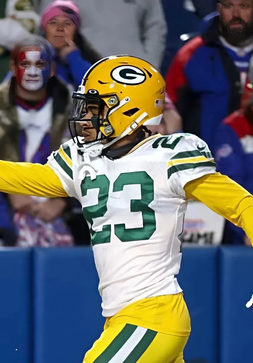 What are the real consequences if Jaire Alexander and Elgton Jenkins skip the Packers' mandatory minicamp