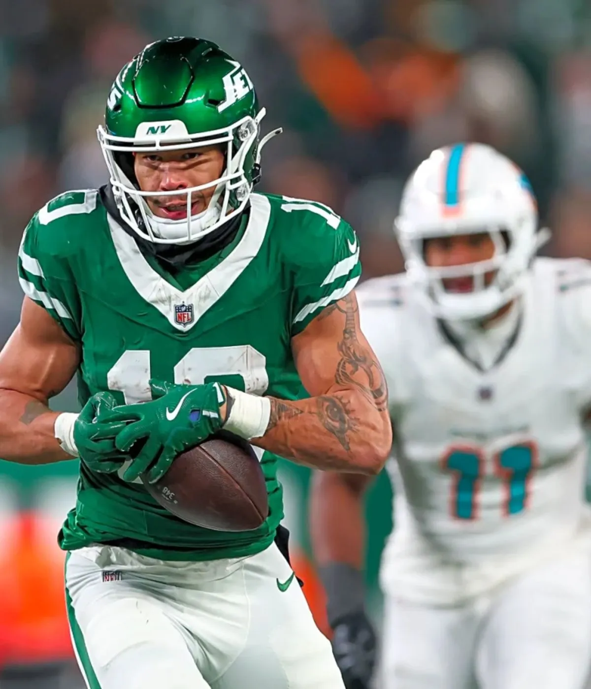 Steelers Now Have Immediate Trade Targets With Aaron Rodgers Committing To Pittsburgh