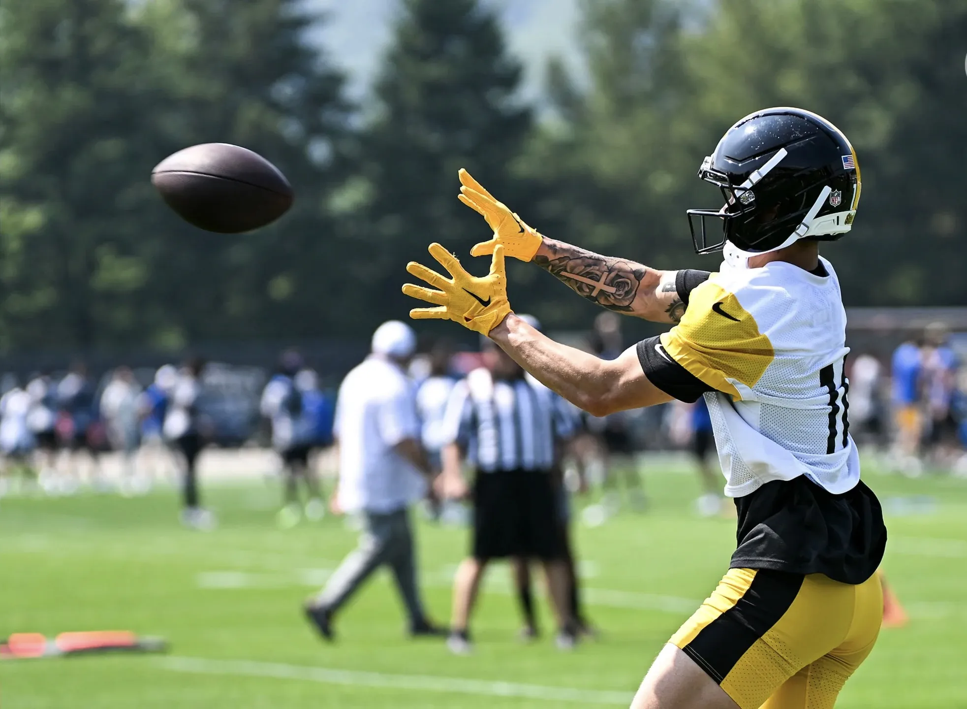 Forgotten Steelers Prospect Described as ‘Chiseled Freak’ at OTAs