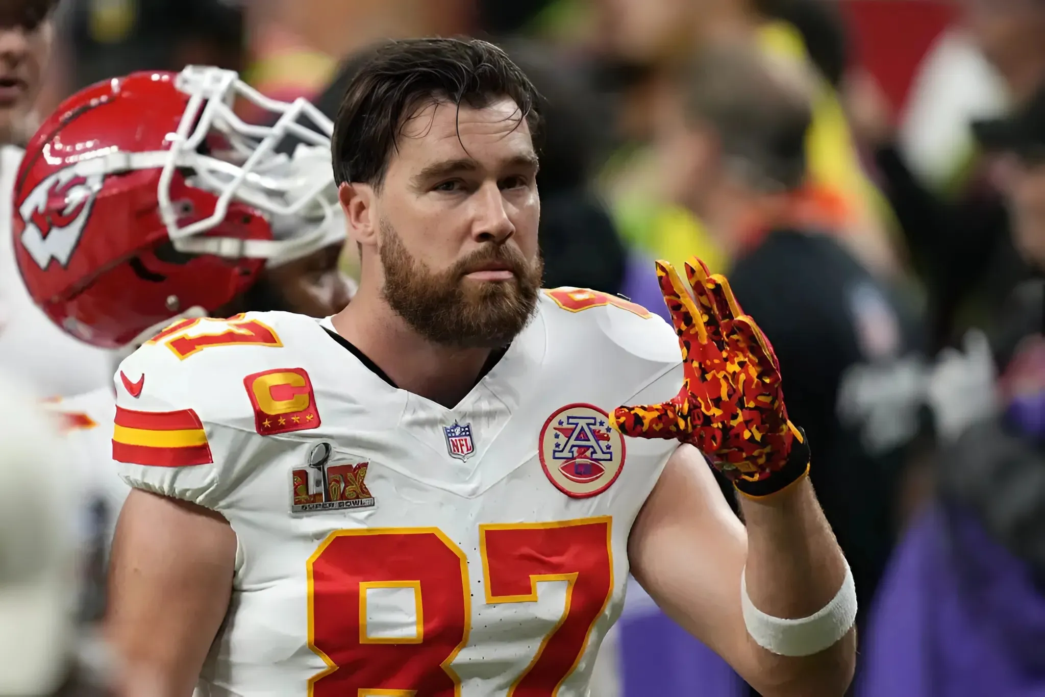 Travis Kelce Calls Former Chiefs Star the ‘Left Foot Legend’