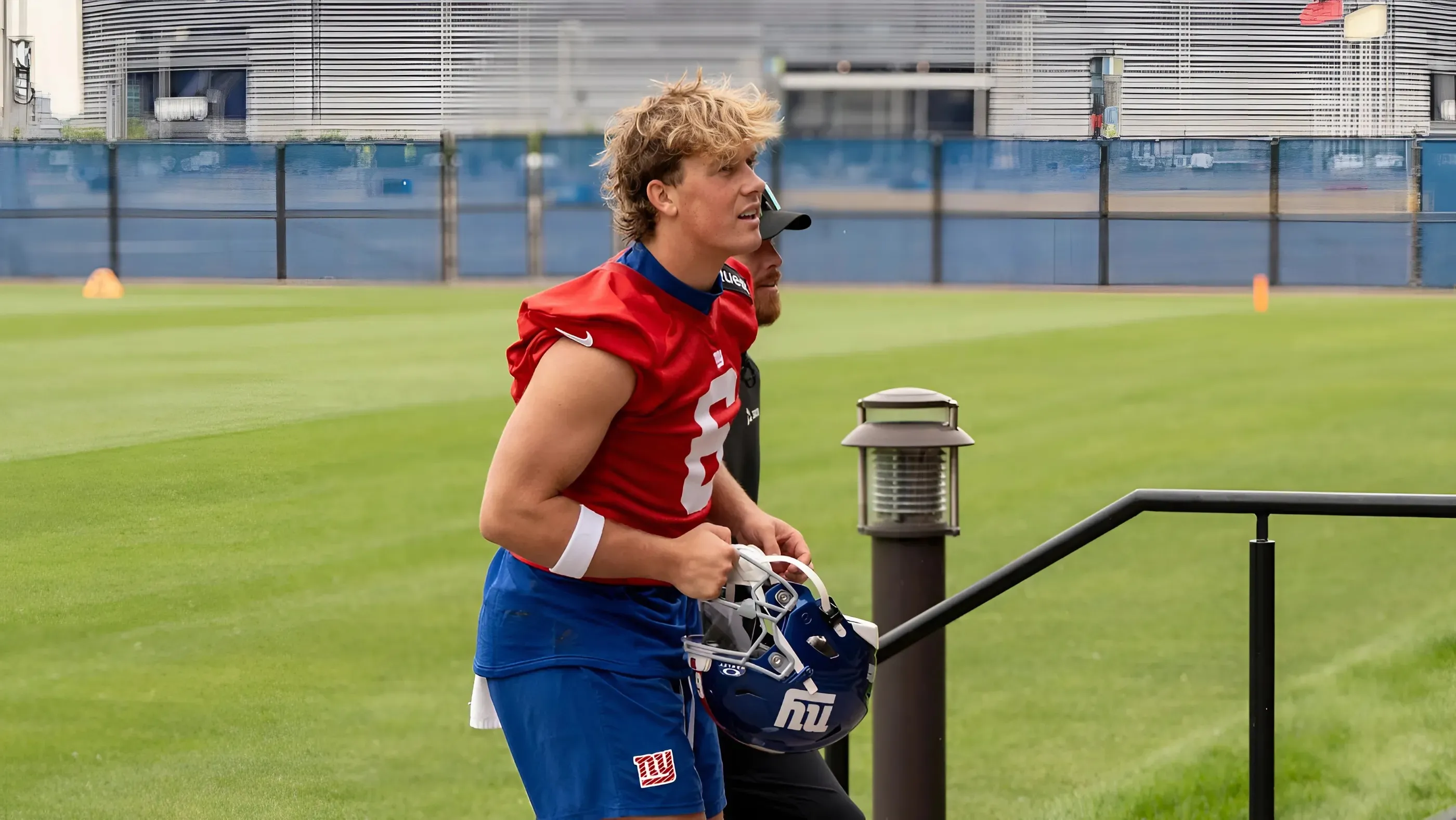 It took one day of OTAs for Giants fans to absolutely panic over Jaxson Dart