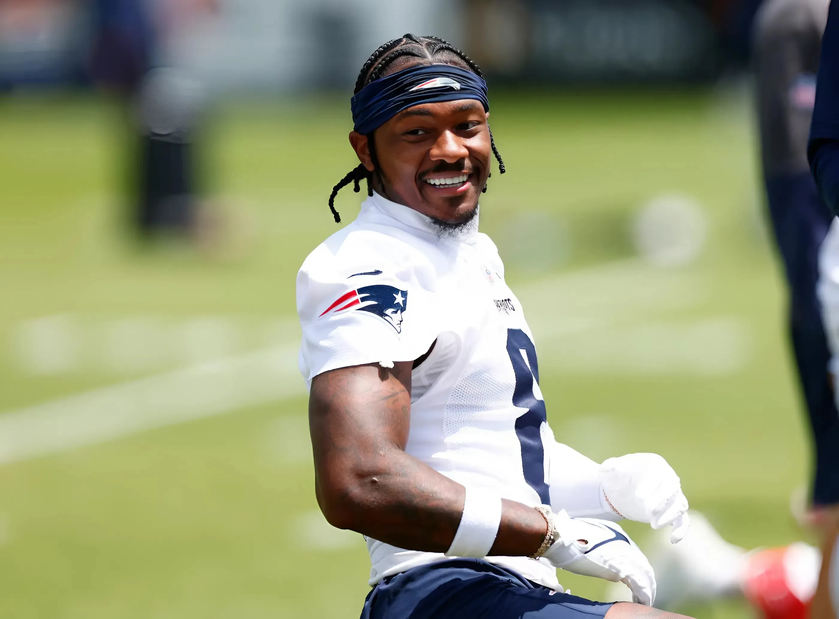 Patriots OC Josh McDaniels Sends Message on Stefon Diggs Patriots OC Josh McDaniels Sends Message on Stefon Diggs