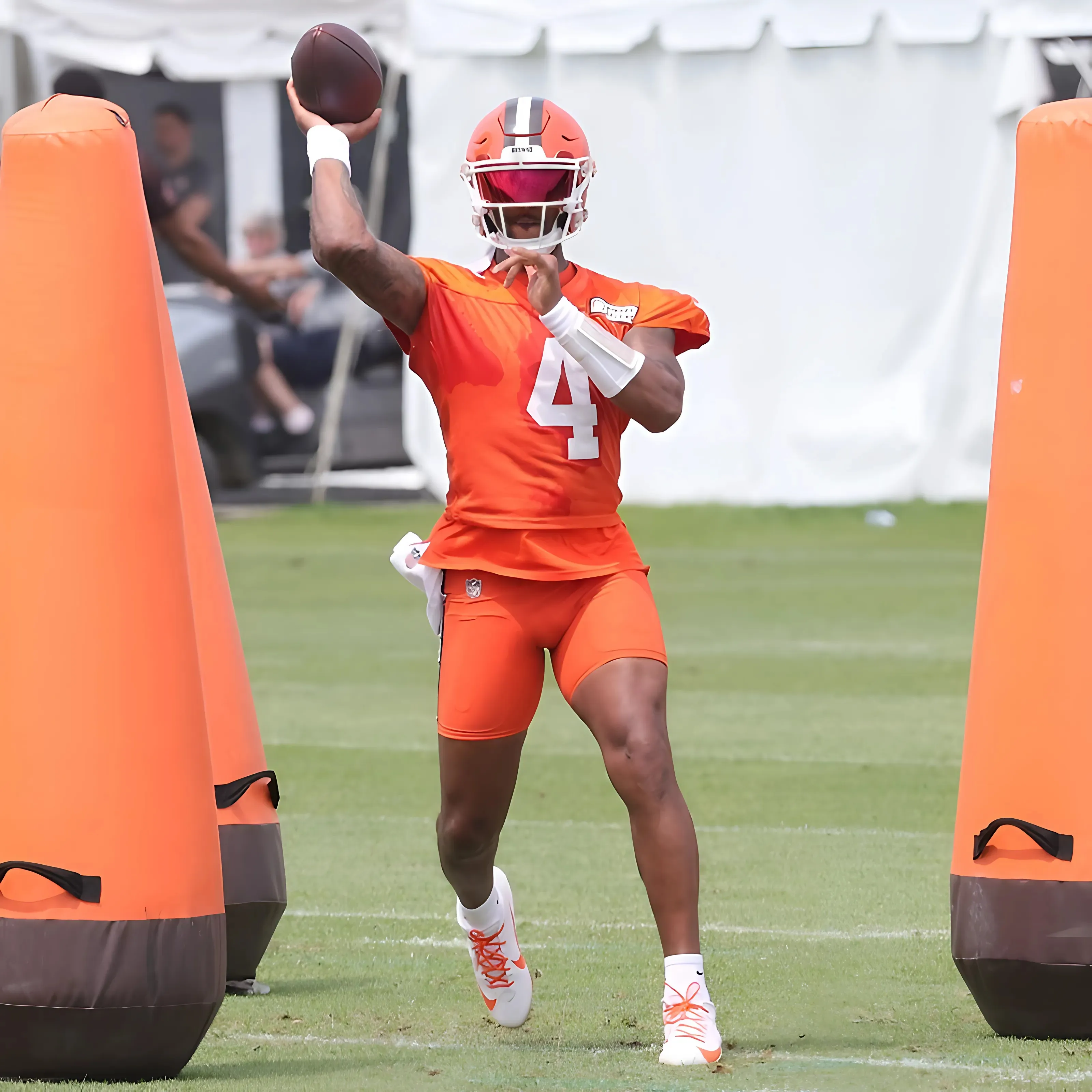 Browns QB Deshaun Watson Gives Strong Update on Return