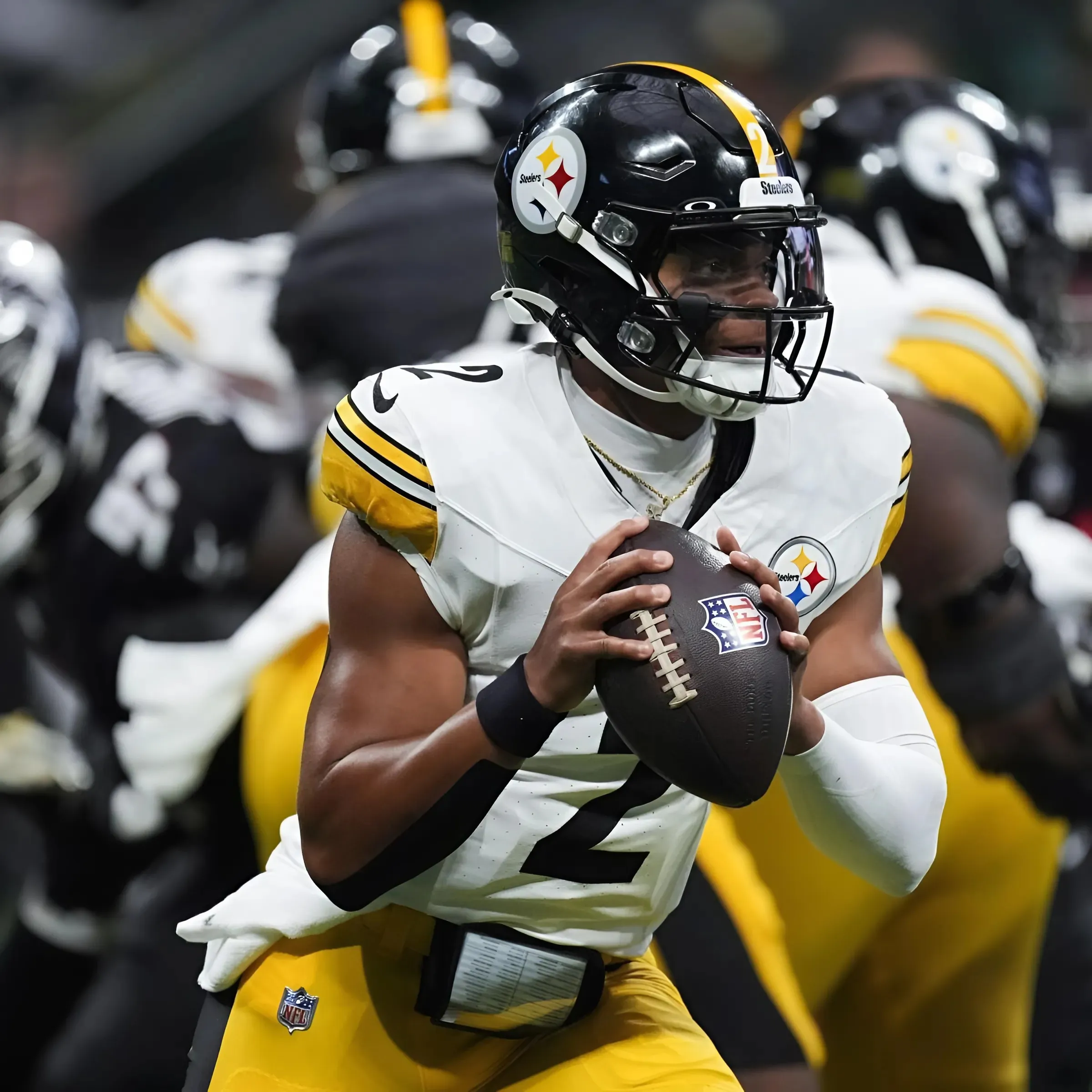 Insider Shares New Reason Justin Fields Rejected Steelers for Jets