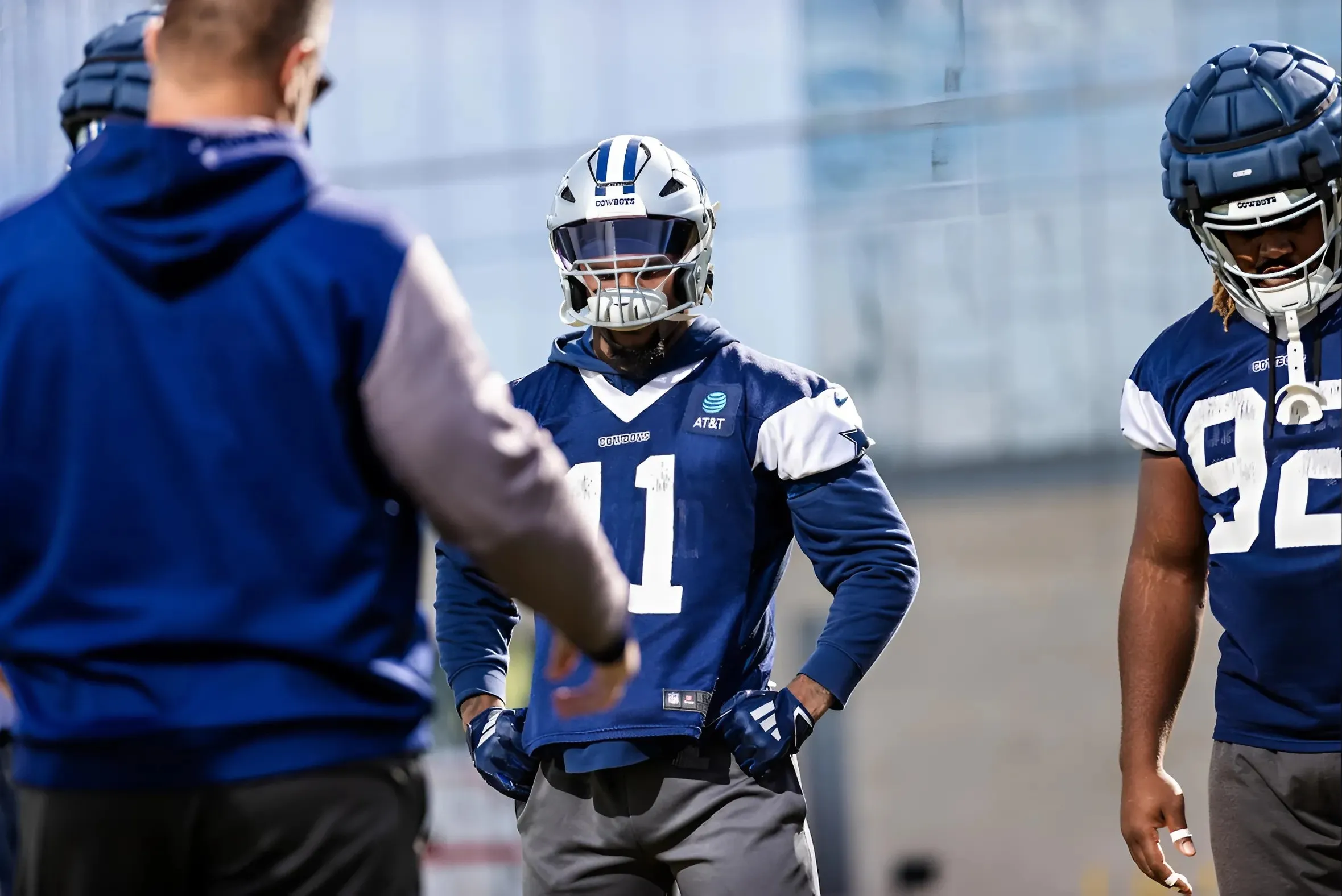 Cowboys Urged Toward Micah Contract With Stunning Ware Comparison