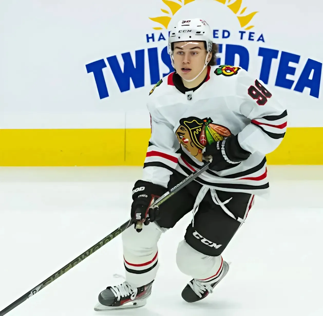 The Blackhawks must become watchable after resolving TV broadcast availability issue