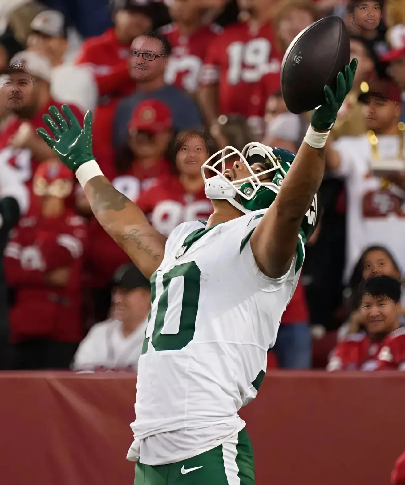 Aaron Rodgers' Decision Could Have Unexpected Jets Trade Impact