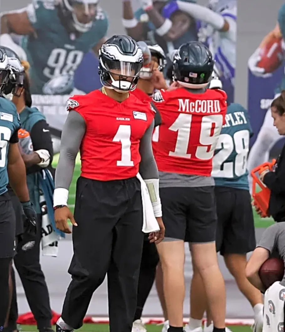 Philadelphia Eagles sign running back who has a lot to prove this offseason