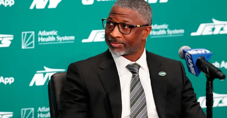 New Jets WR can’t stop praising Aaron Glenn after latest comments
