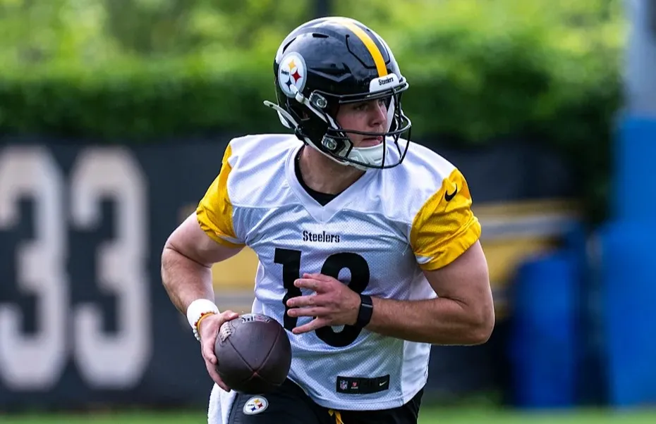 Former Steelers Backup Sees Development Plan for Will Howard