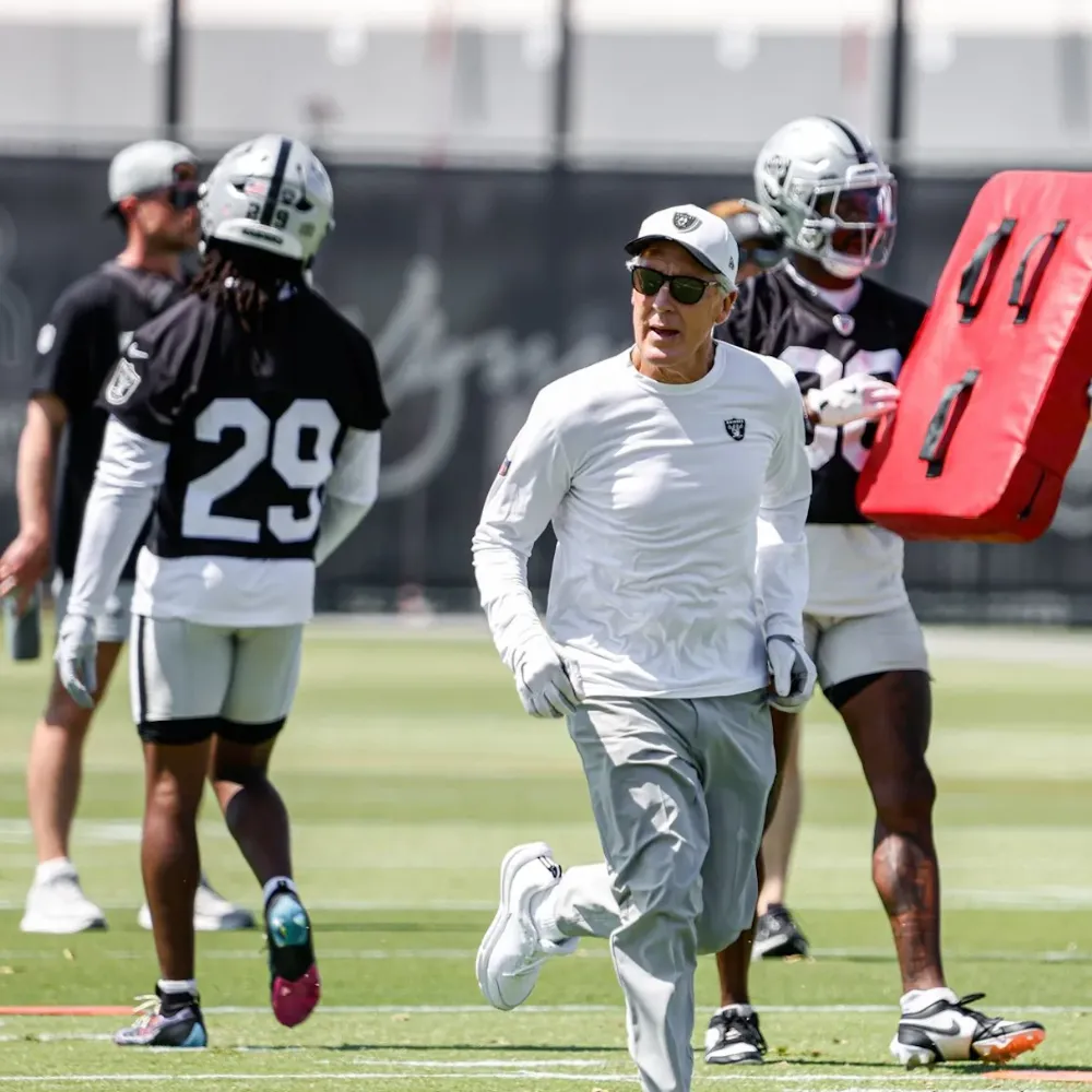 "Built like a prototype, hungry like an underdog" – Meet Jah Joyner, the undrafted beast turning heads at Raiders minicamp with raw power, relentless motor, and something to prove - suong