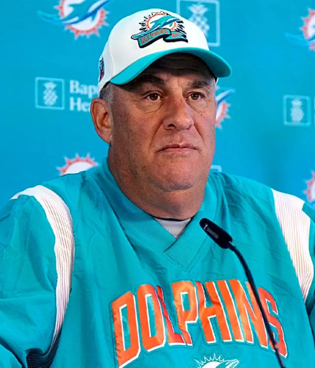 Eagles’ Reed Blankenship weighs in on Vic Fangio-Dolphins drama