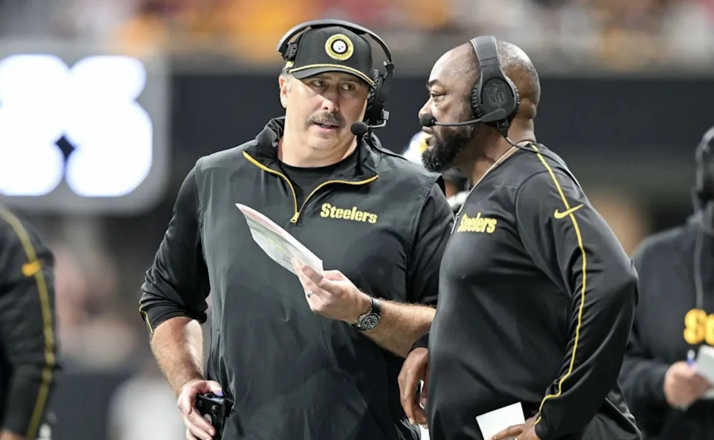 Steelers Fans Learn What Really Made Aaron Rodgers Move Quickly On Thursday