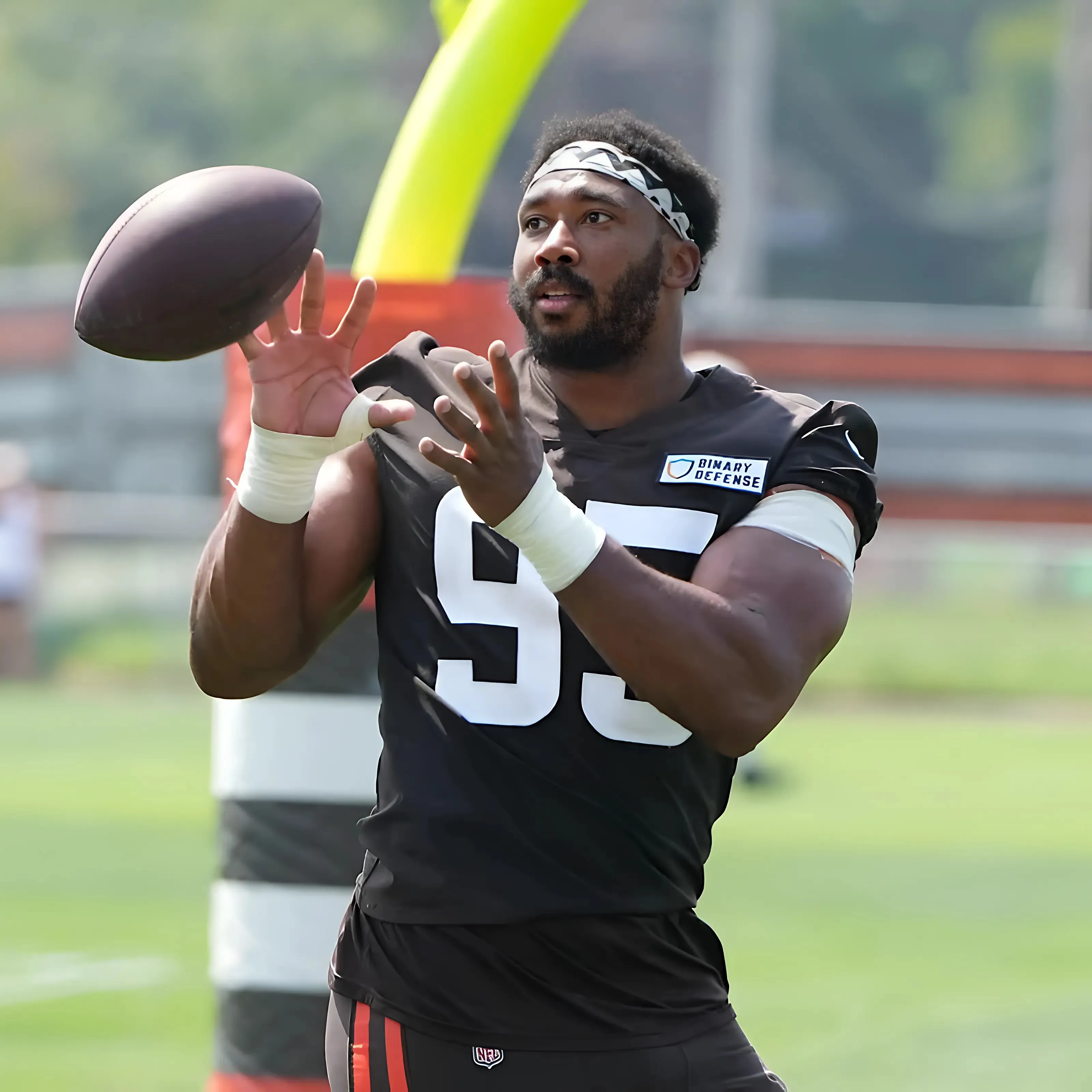 Browns' Myles Garrett 'Prepared' to Handle Pressure of New Contract Browns' Myles Garrett 'Prepared' to Handle Pressure of New Contract