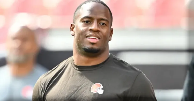 Browns Called Out by Ex-Coach Over Nick Chubb Departure