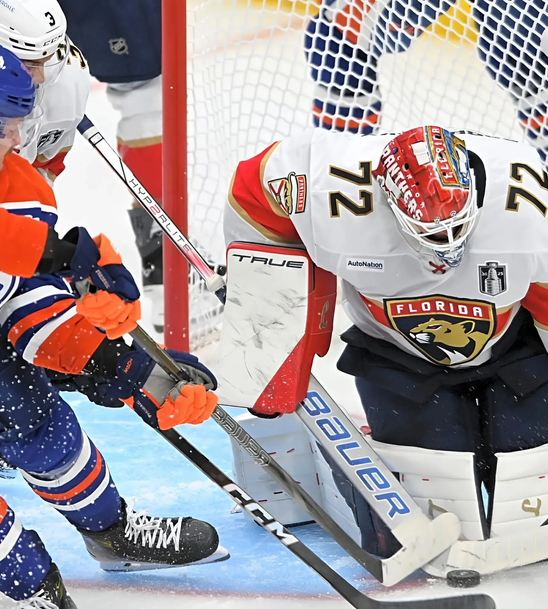 Oilers working on contract extension with Trent Frederic