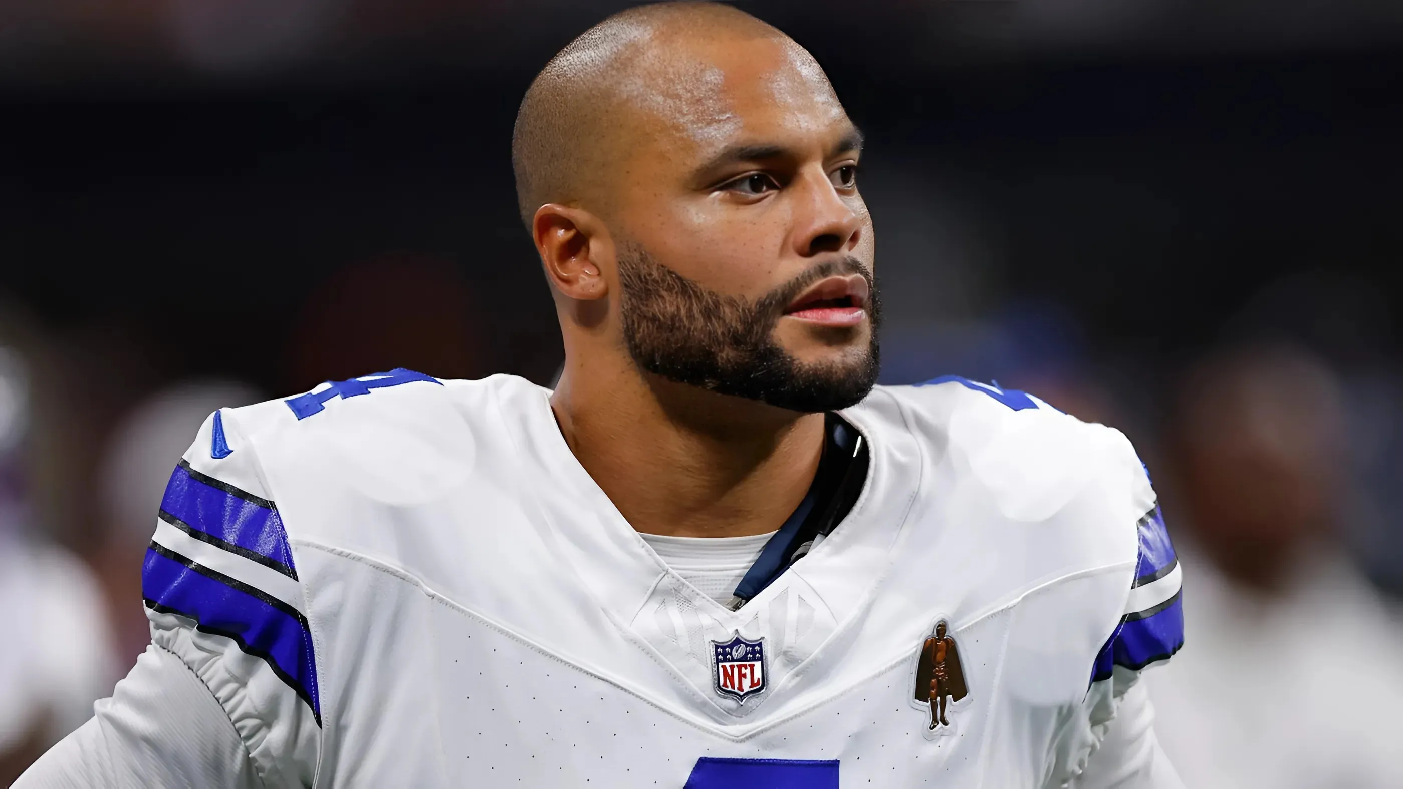 Cowboys' Dak Prescott ditching signature look at OTAs is too good to be true