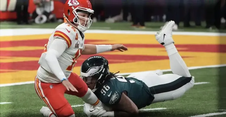 Eagles Defensive Coordinator Sends Clear Message on NFL All-Pro DT